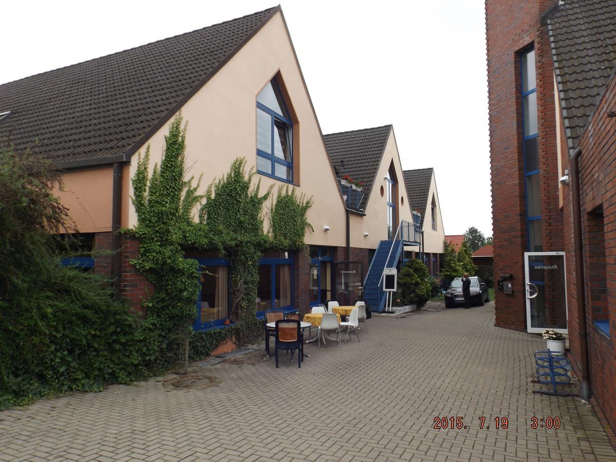 Hotel Ziegenkrug Schweriner Tor Pampow Bagian luar foto