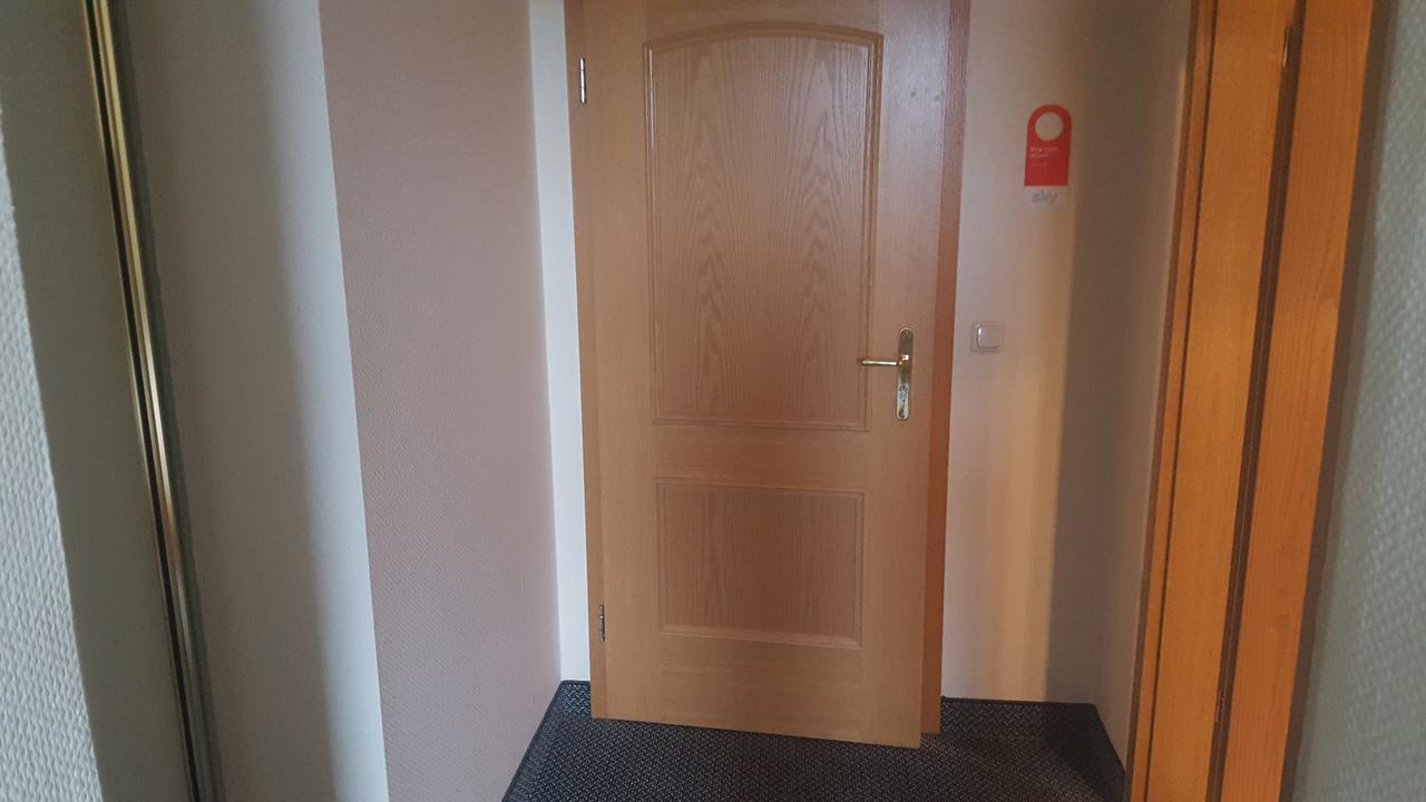 Hotel Ziegenkrug Schweriner Tor Pampow Bagian luar foto
