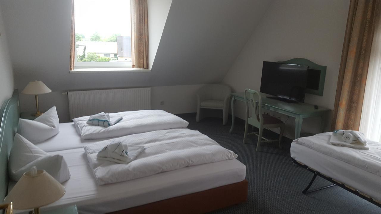 Hotel Ziegenkrug Schweriner Tor Pampow Bagian luar foto