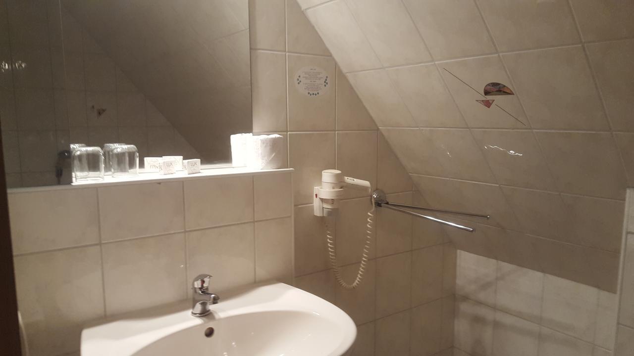 Hotel Ziegenkrug Schweriner Tor Pampow Bagian luar foto