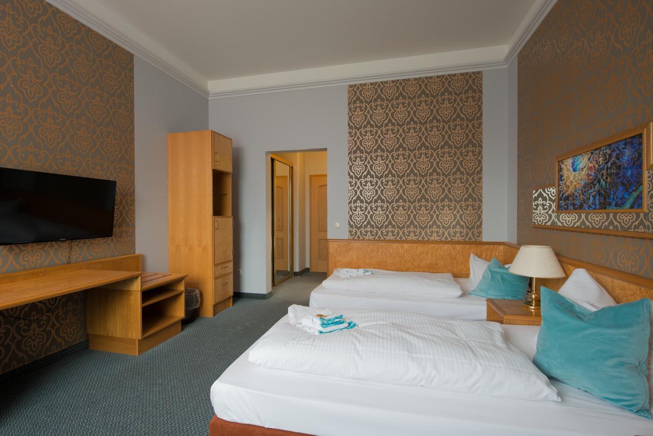 Hotel Ziegenkrug Schweriner Tor Pampow Bagian luar foto